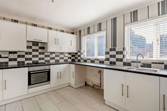 10, Brookbank, Maidstone photo 3