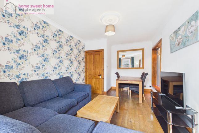 30 Tomnahurich Street, Inverness photo 2