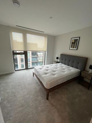 Flat to rent in Sands End Lane, London