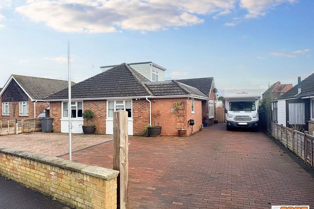 4-bed other on 10, Garden Close, Hayling Island, £635,000