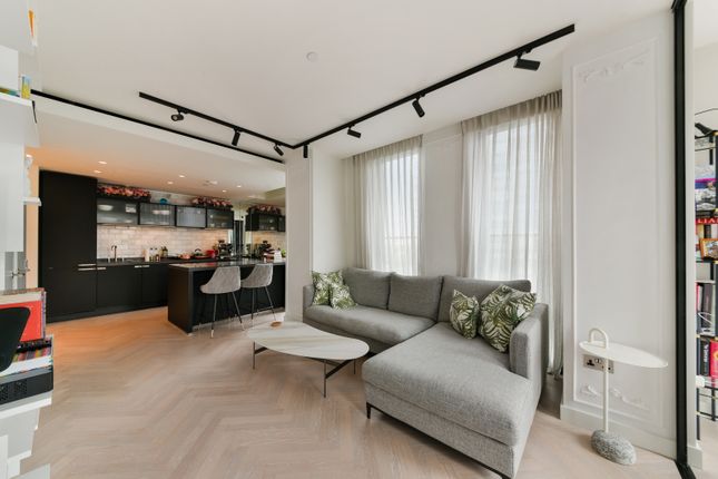 Flat for sale in One Crown Place, One Crown Place