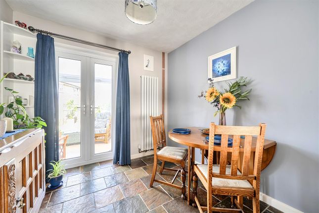 19, Meadowside, Beaminster photo 4