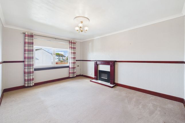 15 Sunnyside Drive, Bargeddie photo 2