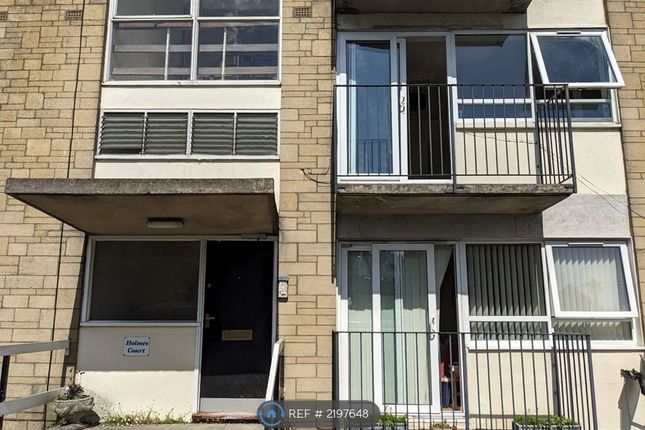 Thumbnail Flat to rent in Holmes Grove, Bristol