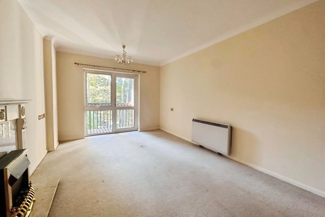 Flat 64, St Marys Mews, 1, Fernlea Avenue, Ferndown photo 2