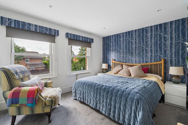 1, Milton Villas, Farnham Royal photo 4