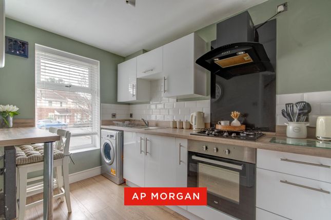 10, Bluebell Croft, Birmingham photo 4