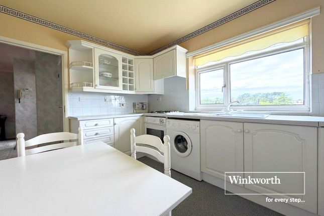 102 Twyford House,, Fairways, Dorset photo 3