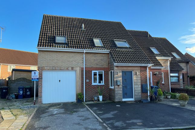 Thumbnail End terrace house for sale in Heatherfields, Gillingham