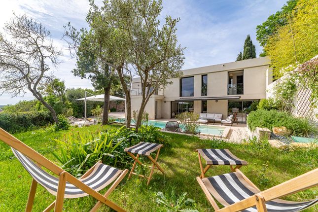 Thumbnail Villa for sale in Nîmes, Gard, Languedoc-Roussillon, France