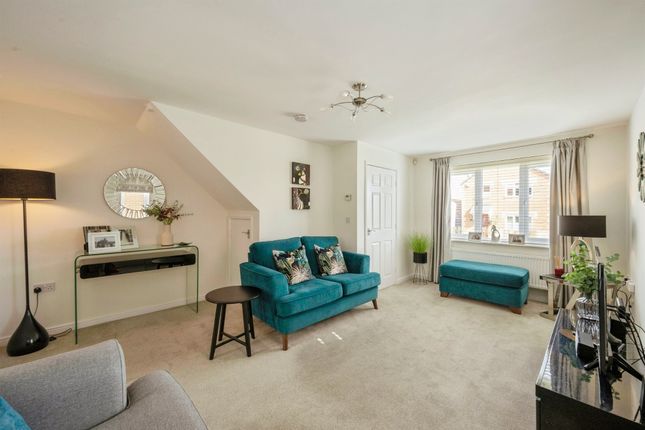 8, West Moor Croft, Rotherham photo 3
