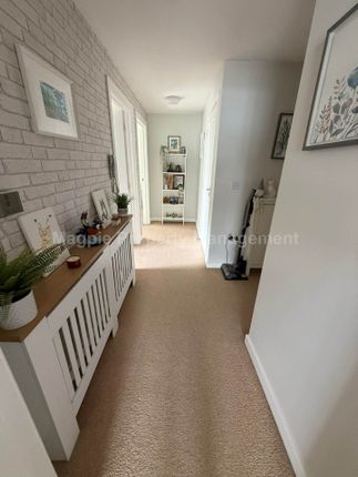52, Linton Close, St Neots photo 3