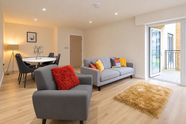 Flat Flat 30 Capri House, 1, Beaufort Square, London photo 5