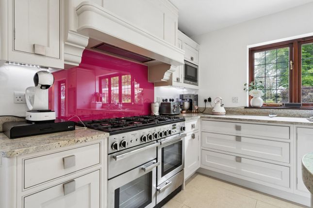 Sunrise House,, Burtons Lane, Buckinghamshire photo 4