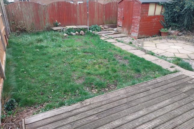 15, Cherry Tree Road, Burton On Trent photo 2
