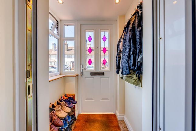 13, Marlborough Road, Dartford photo 2