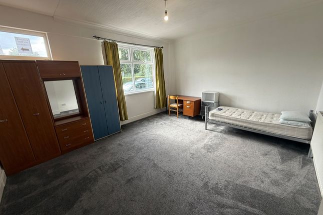 94 Hartington Road, Preston photo 3