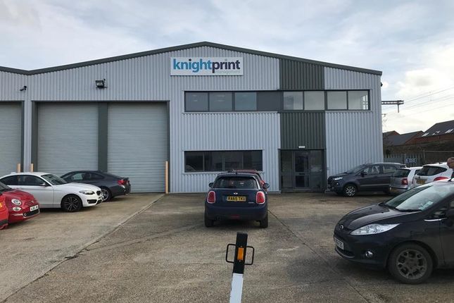Light industrial to let in Unit 8, Hambridge Lane, Newbury, Berkshire