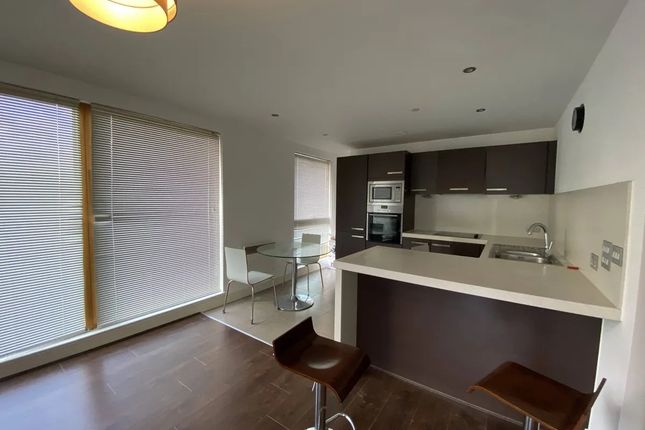 Cypress Place, New Century Park, Manchester photo 3