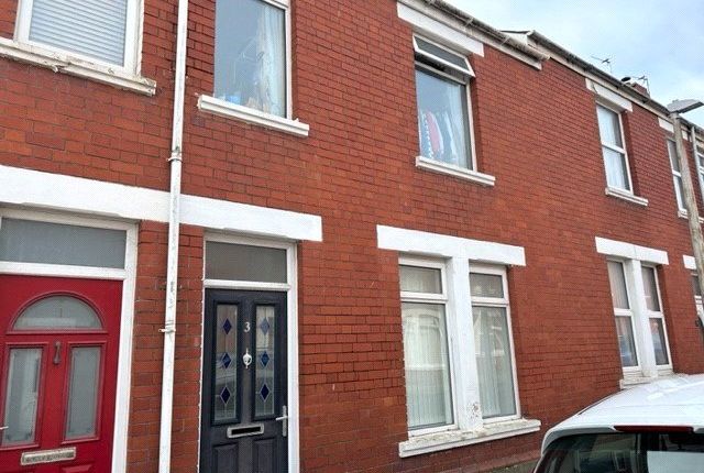 Thumbnail Terraced house to rent in Westbourne Place, Porthcawl