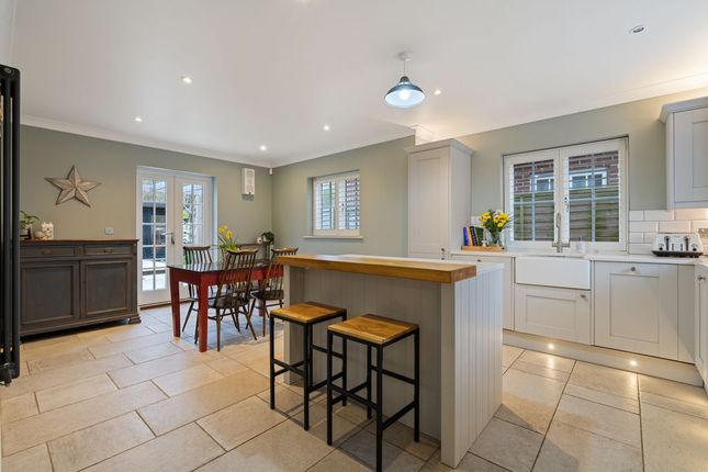 24, Lillywhite Road, Chichester photo 4