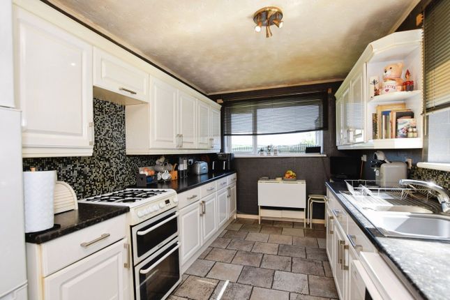 3, Gladstone Place, Aberdeen photo 4