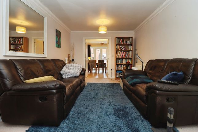 52, Northampton Road, Kettering photo 4