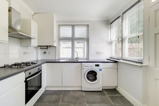 Flat for sale in Teignmouth Road, Mapesbury, London
