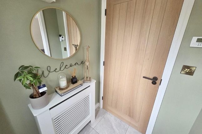 11, Oyster Way, Mansfield photo 2
