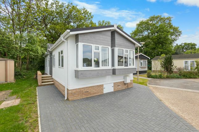 2-bed caravan on Plot 13, Arkley Residential Park, Barnet Road, Barnet, £275,000