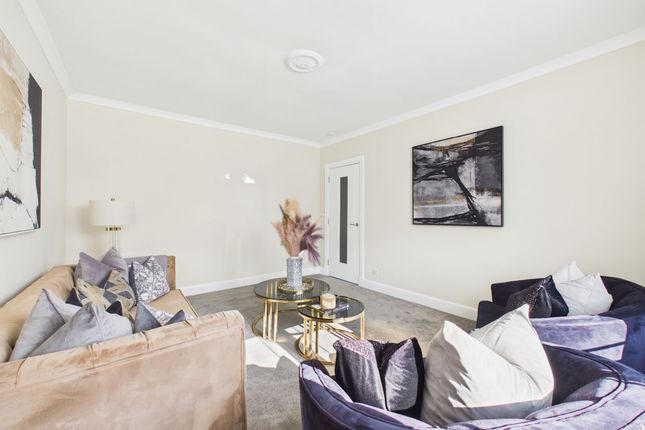 17 Clyde Avenue, Hamilton photo 3