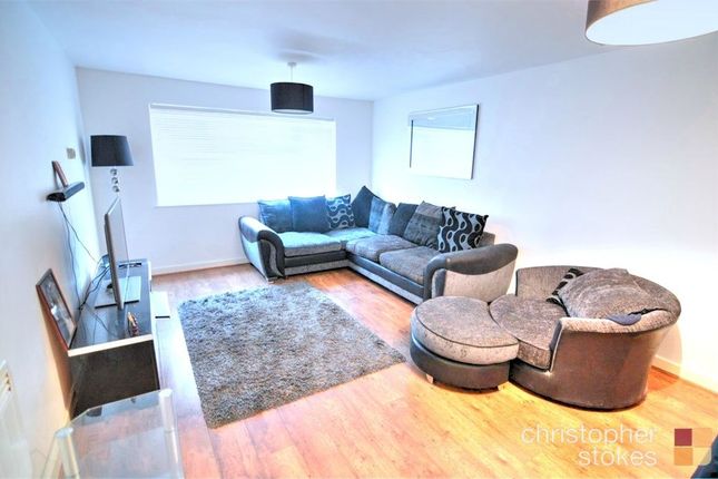 2 Bed Flat To Rent In 48 Flamstead End Road Cheshunt