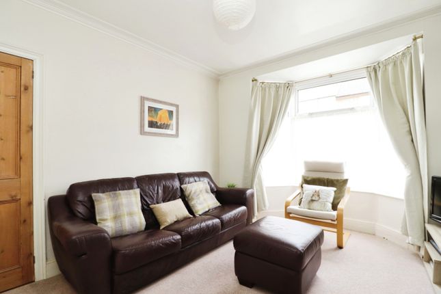 Terraced house for sale in Windsor Street, Rugby, Warwickshire