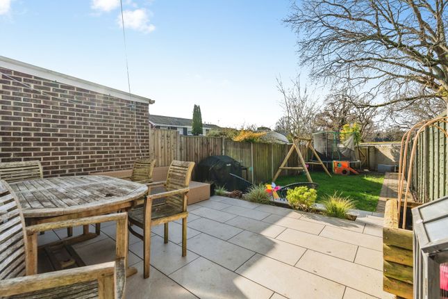 11, Bracken Close, Southampton photo 2