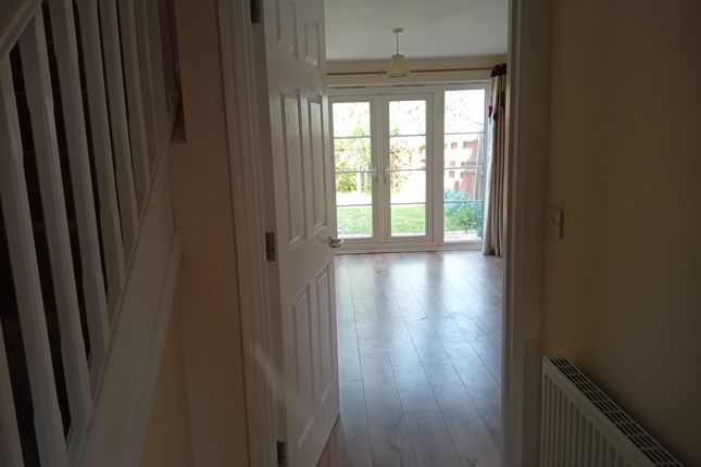 7, Lawyers Close, Holbeach, Spalding photo 3