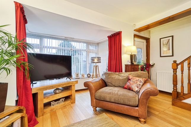 19, Bankfield Street, Keighley photo 3