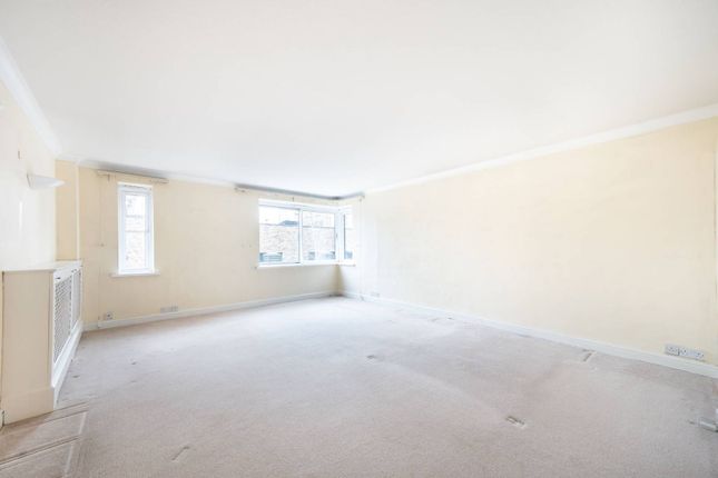 Studio house on Kensington Place, Hillgate Village, £475,000
