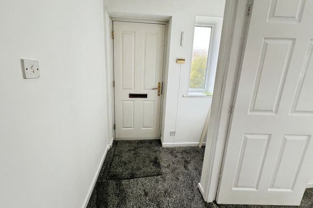 12, Chancel Place, Darwen photo 4