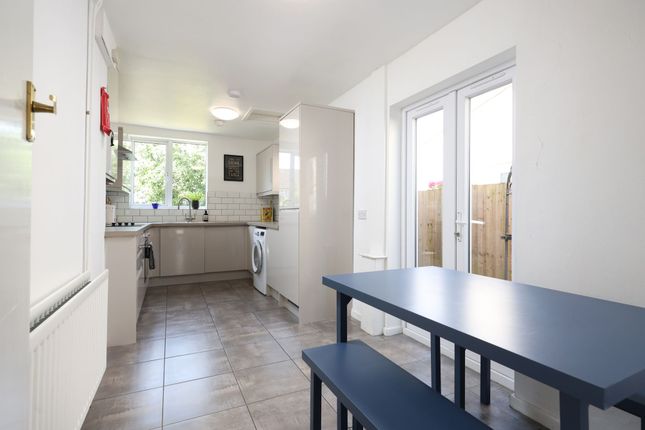 46 Leopold Road, Bristol photo 4