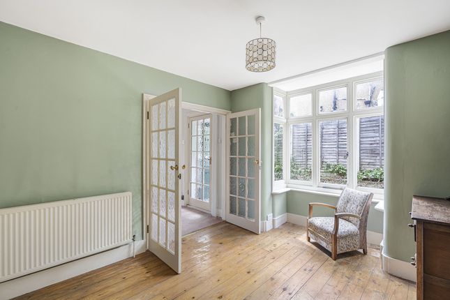 44, Finchley Park, London photo 4