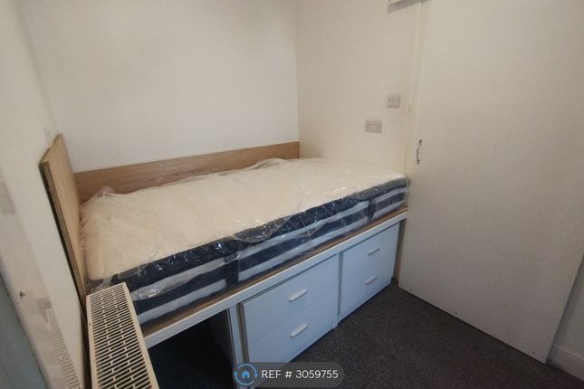 Ground Floor Flat Tenement, Albert Road, Plymouth photo 4