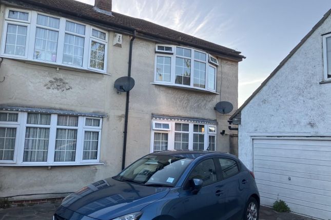 Thumbnail Flat to rent in South End Road, Hornchurch