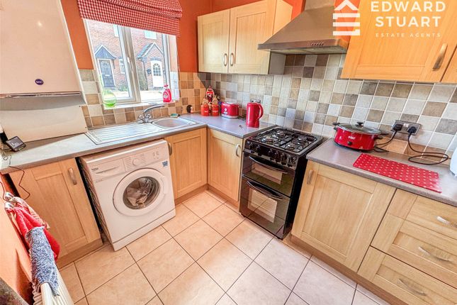 10, Beech Lane, Peterborough photo 2