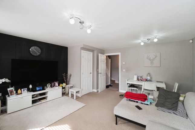 25, Adams Park Way, Kirkby-in-Ashfield photo 4