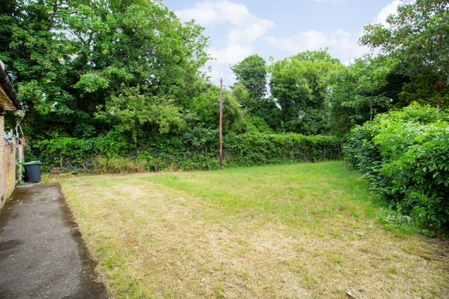Flat 1, 14-16, Canterbury Road, Kent photo 4
