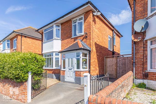 Thumbnail Detached house for sale in Iford Lane, Southbourne