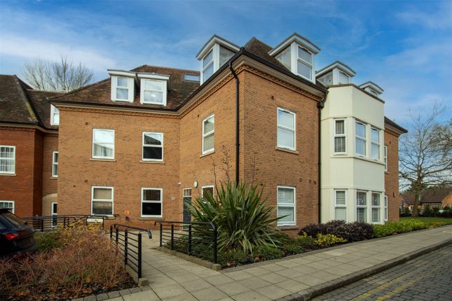 Flat for sale in Homer Road, Solihull B91