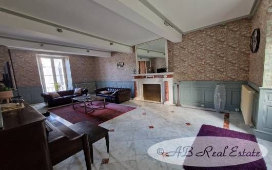 Property for sale in 81100 Castres, France