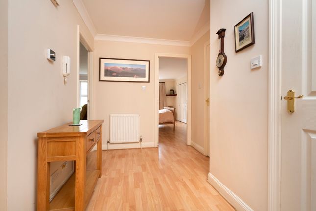 Flat for sale in 9/2 New Cut Rigg, Trinity, Edinburgh