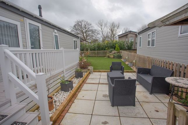 Mobile/park home for sale in Bowdens, Langport